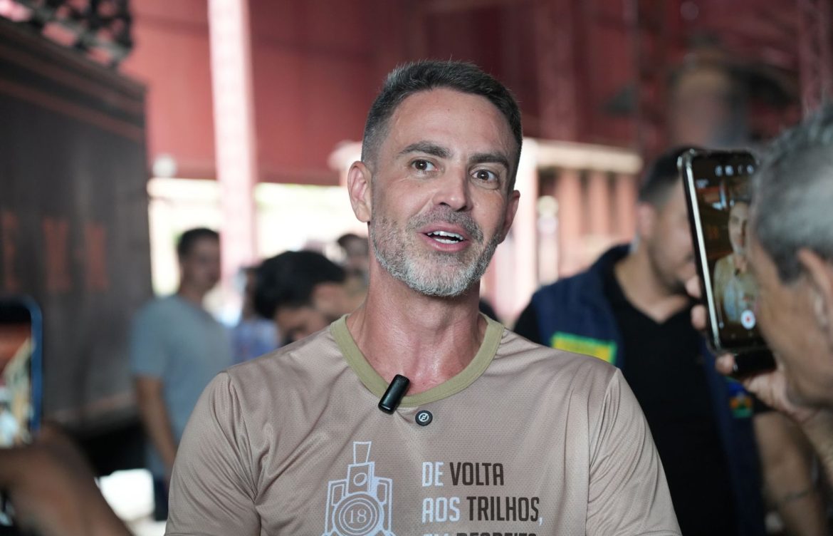 “Pão e circo?” Léo Moraes rebate críticas e compara festa dos 111 anos a gastos da gestão anterior