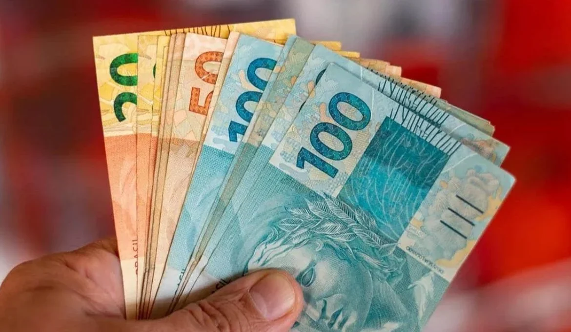 Isenção do IR injeta até R$ 4 mil no bolso da classe média