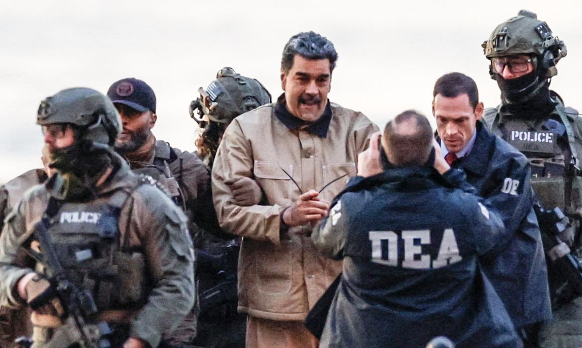 EUA retiram acusação de liderança de Maduro em suposto cartel