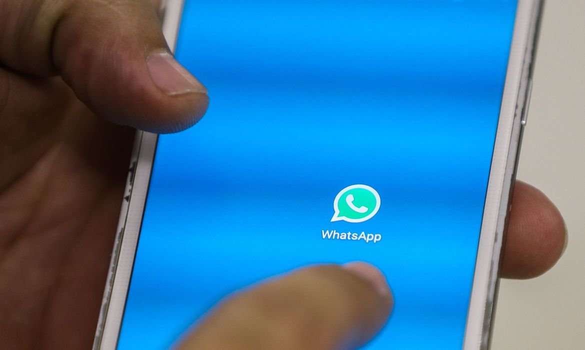 Canal do Plenário no WhatsApp traz notícias em tempo real e análises diretas