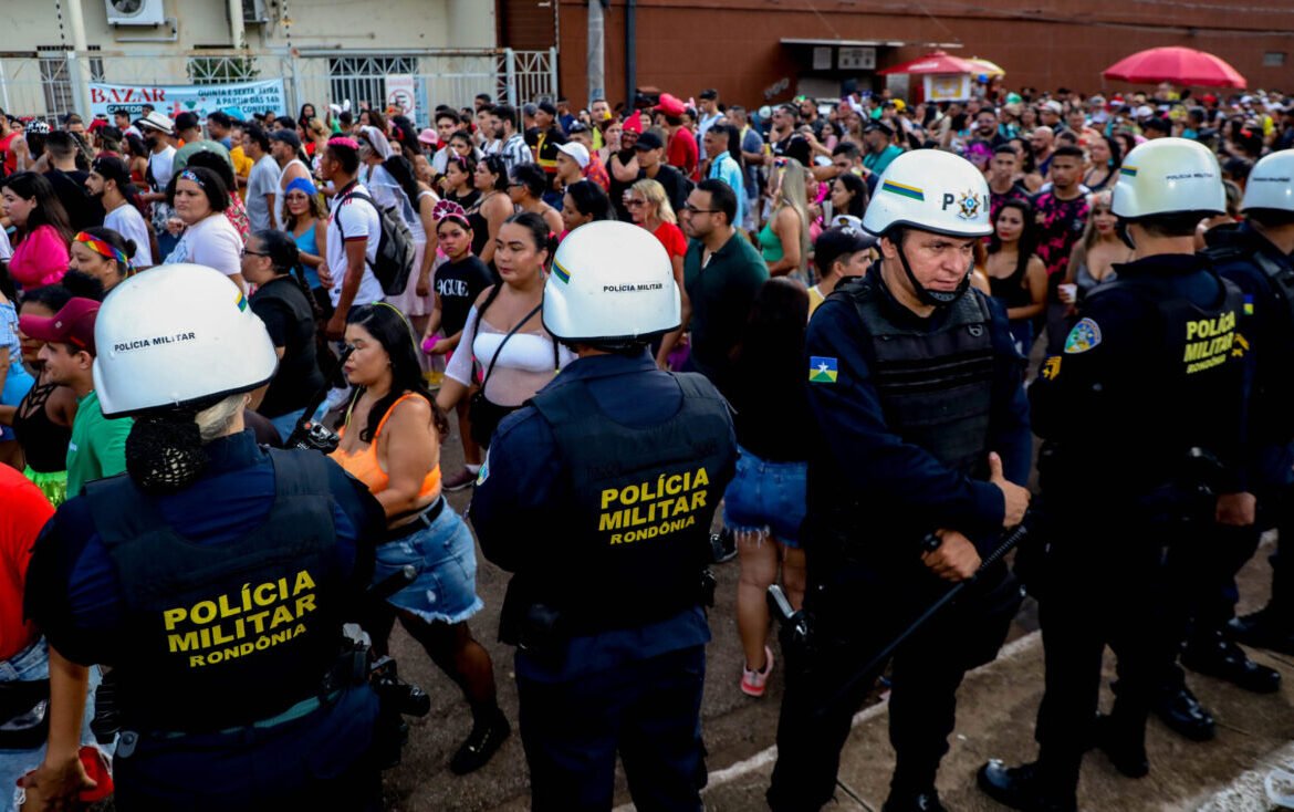 Governo de RO reforça policiamento em áreas de grande fluxo no Carnaval