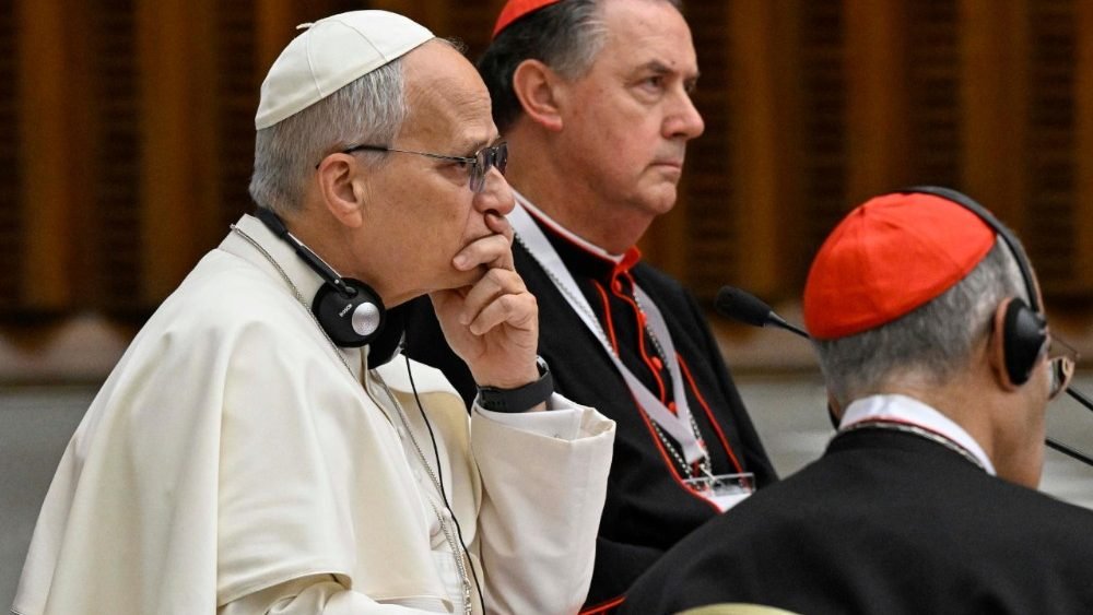 Papa critica “zelo pela guerra” e alerta para erosão da diplomacia